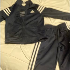 NWOT Adidas track suit for toddler boys